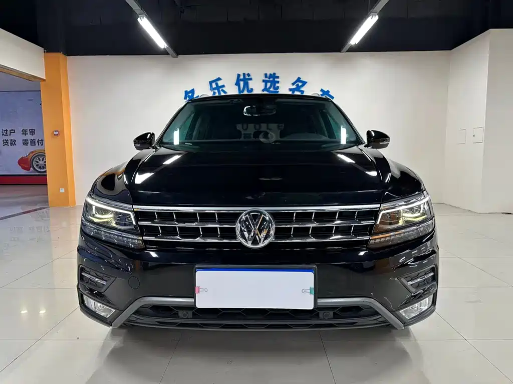 Volkswagen Tiguan L 2018 — фото 2
