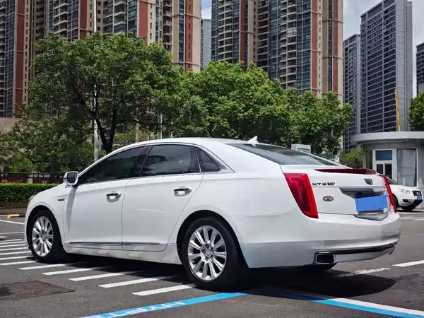 Cadillac XTS 2016