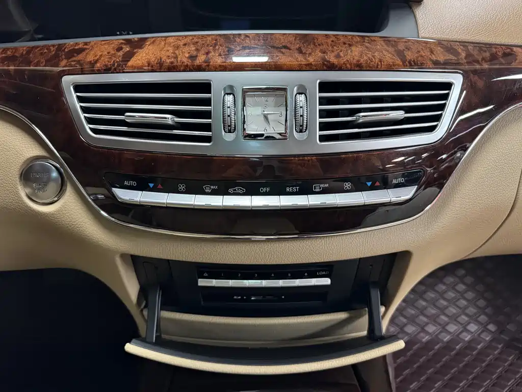 Mercedes-Benz S-Class 2013 — фото 15