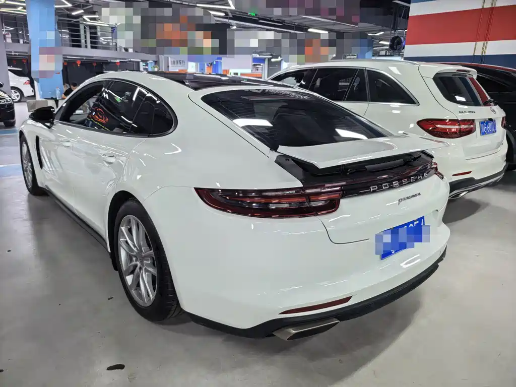 Porsche Panamera 2020 — фото 10
