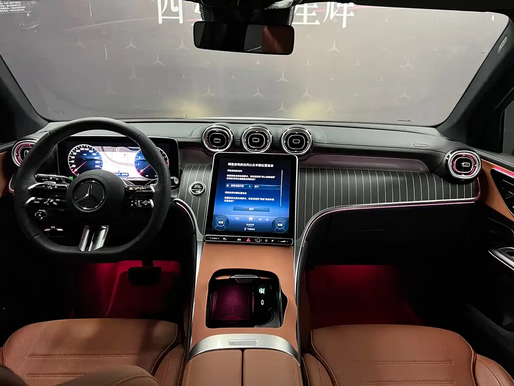 Mercedes-Benz GLC 2025 — фото 14