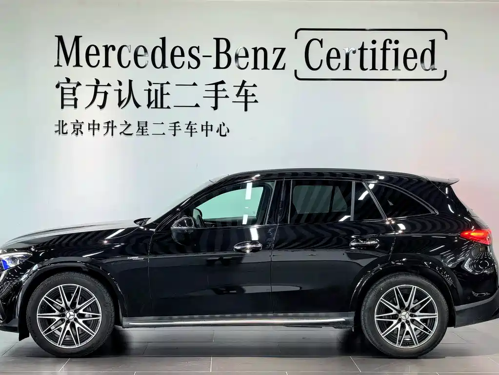Mercedes-Benz GLC AMG 2025