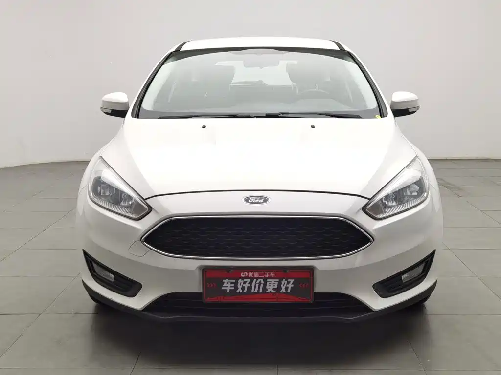 Ford Focus 2015 — фото 3