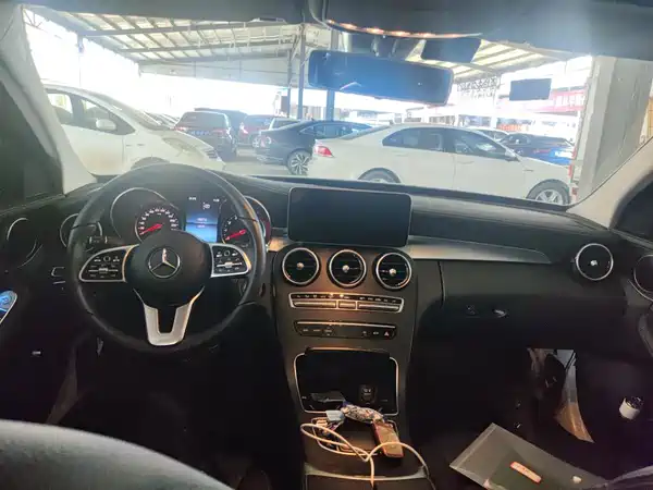 Mercedes-Benz C-Class 2019