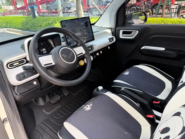 Wuling Hongguang MINIEV 2025