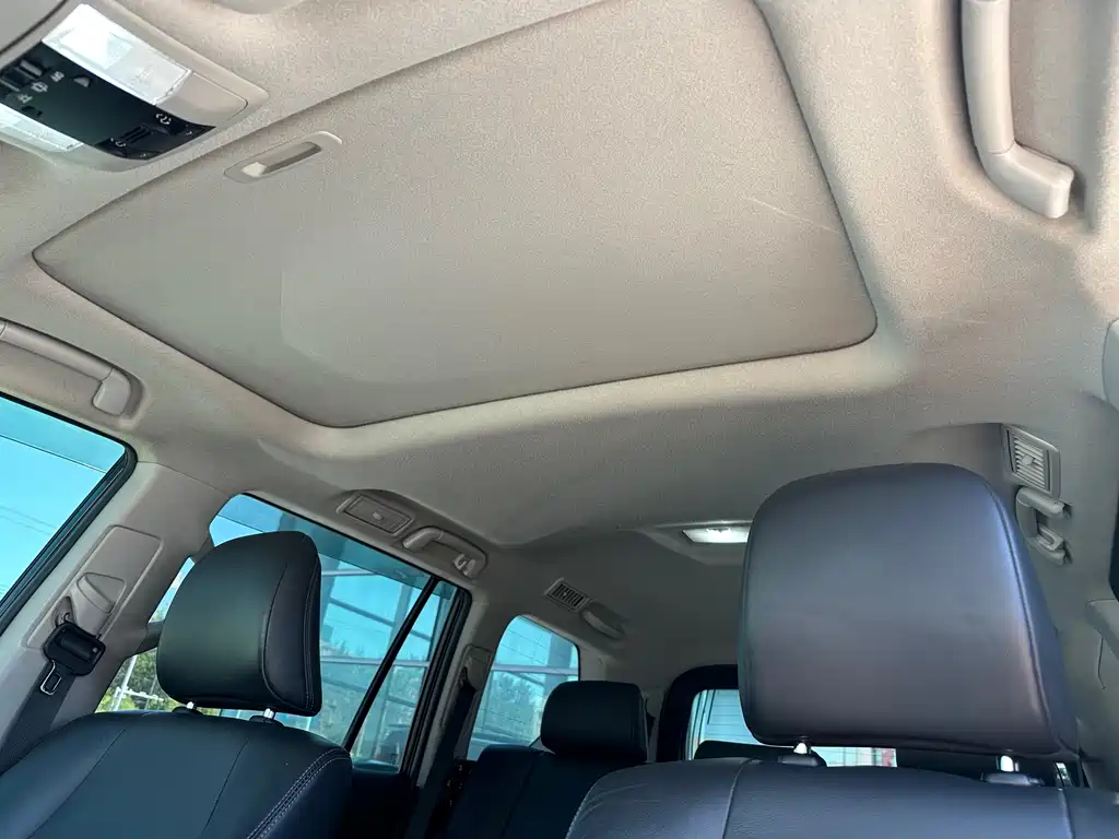 Toyota Prado 2017 — фото 17