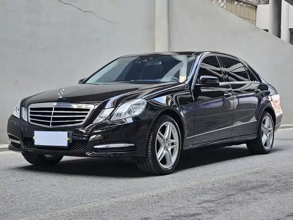 Mercedes-Benz E-Class 2013