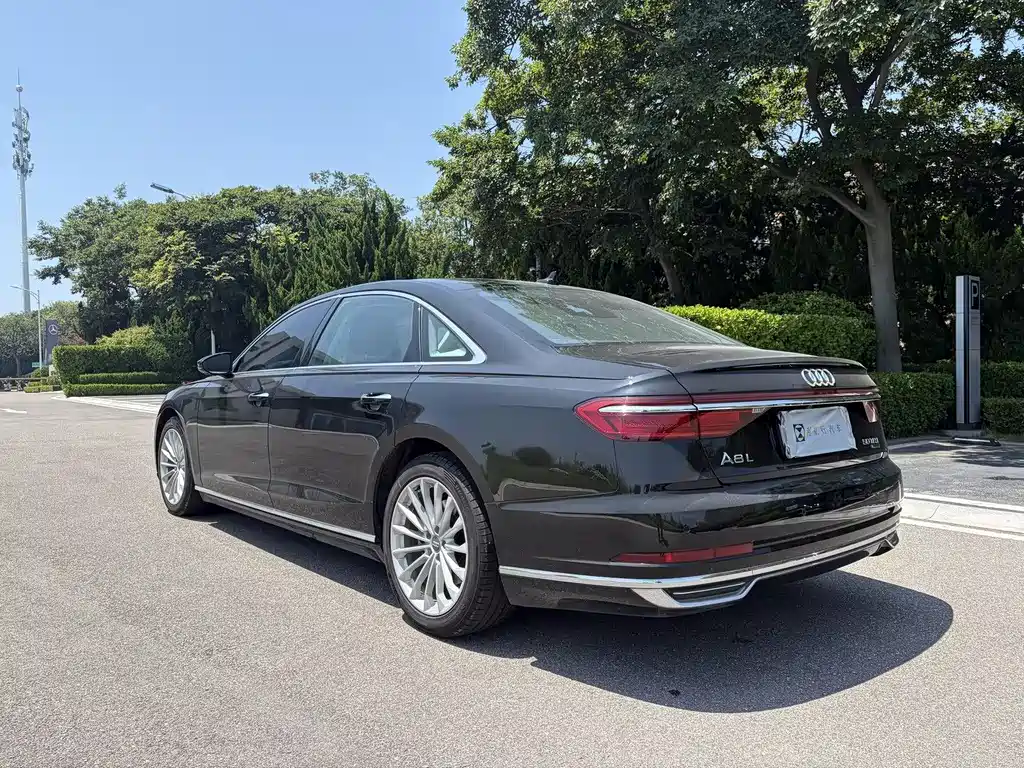 Audi A8 2019