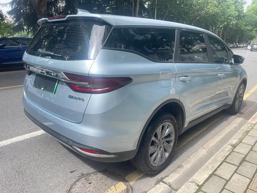 Geely Jia Ji New Energy 2021
