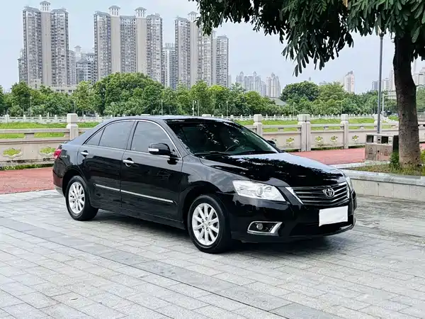 Toyota Camry 2010