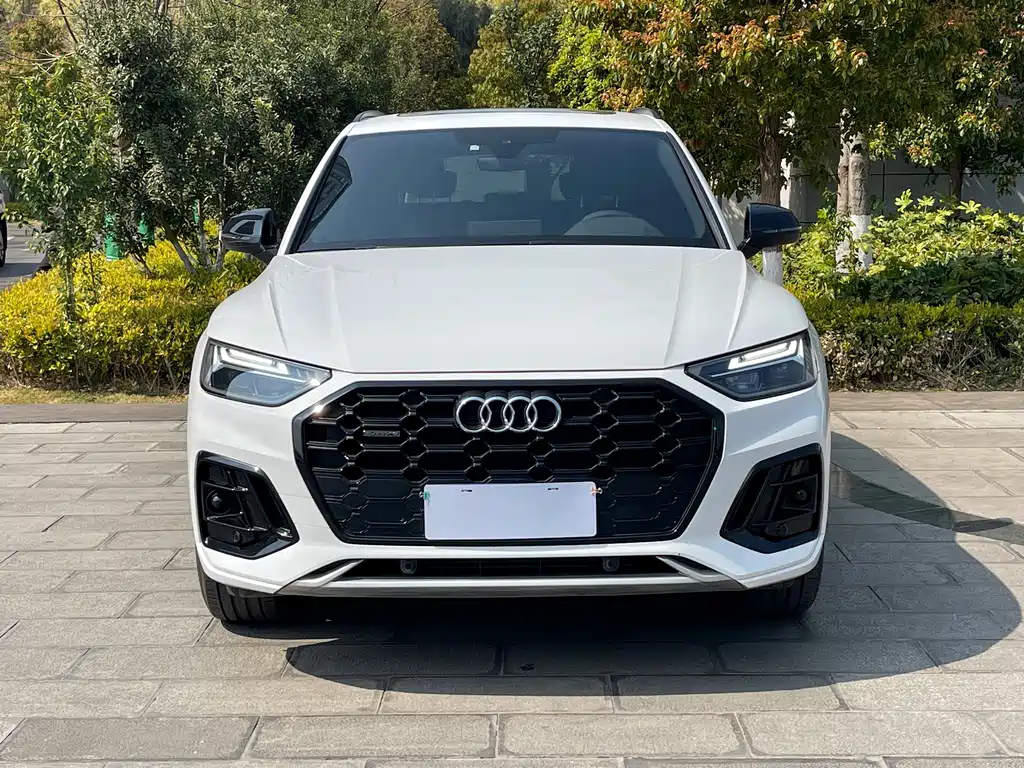 Audi Q5L 2023 — фото 2
