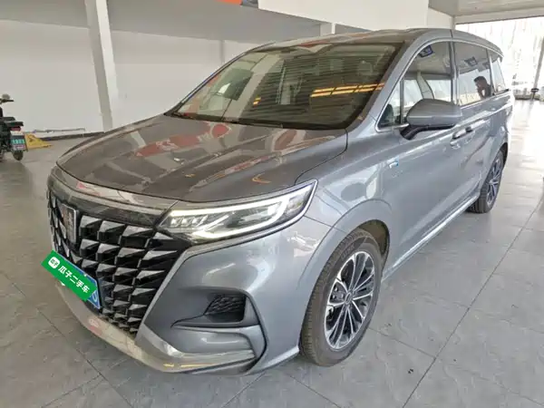 Roewe iMAX8 2024