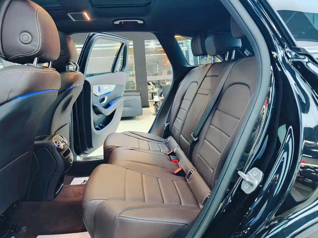 Mercedes-Benz GLC 2021 — фото 10