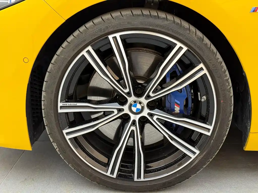 BMW 8 Series 2025 — фото 14