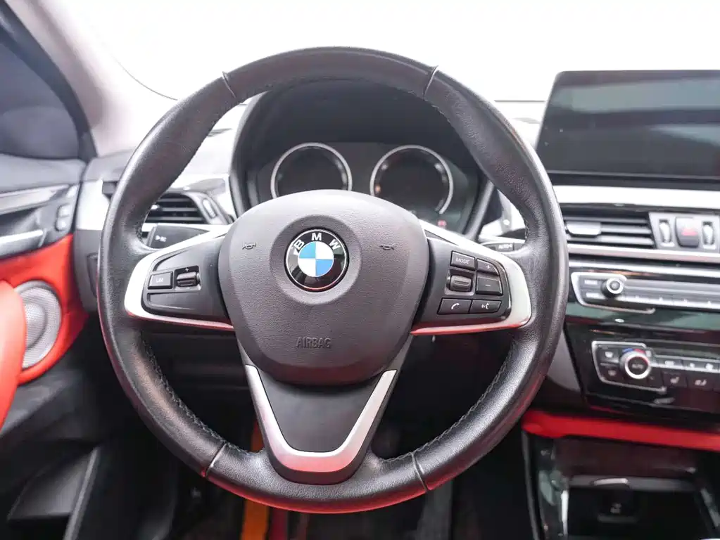 BMW X2 2021 — фото 13