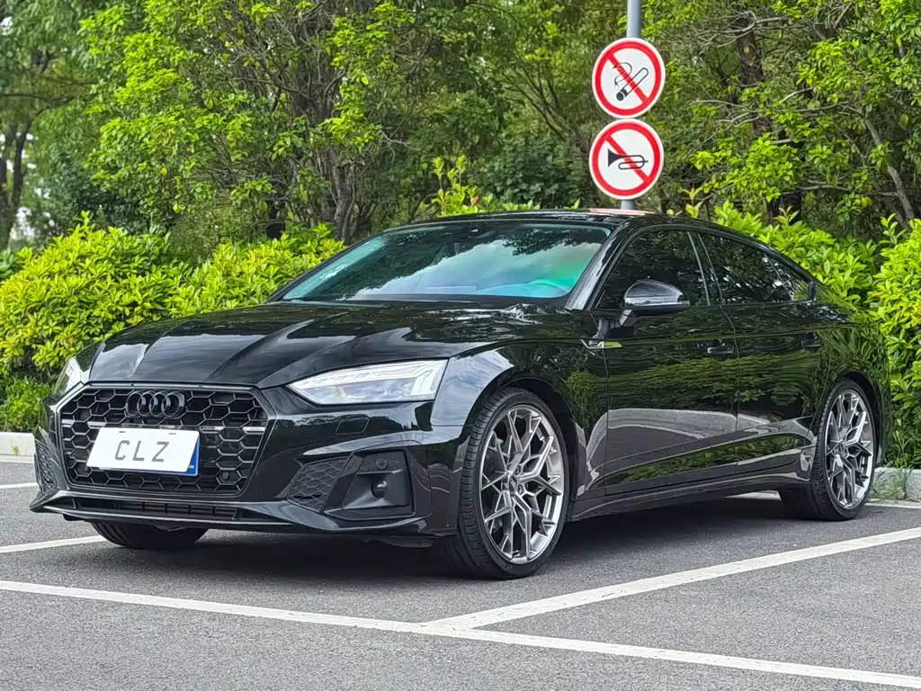 Audi A5 2022 — фото 1