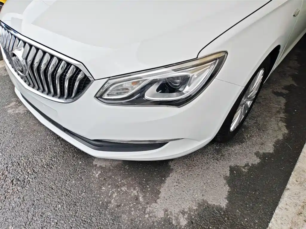 Buick Excelle 2015 — фото 24