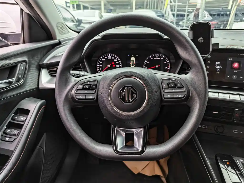MG MG5 2022