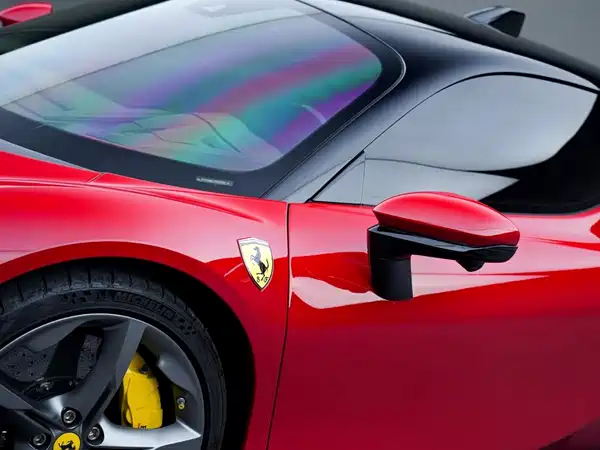 Ferrari SF90 2024
