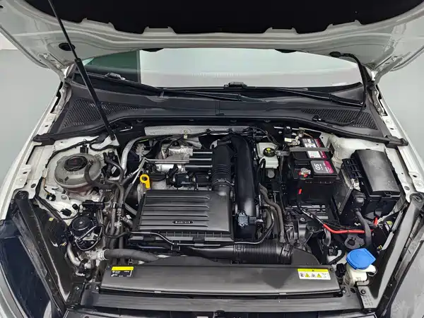 Volkswagen Golf 2020