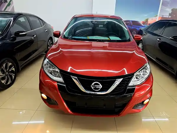 Nissan Tiida 2016