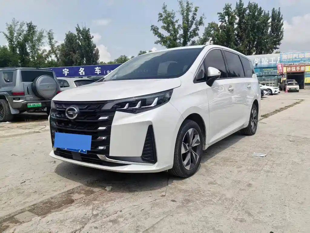 GAC Trumpchi M6 2022