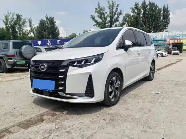 GAC Trumpchi M6 2022