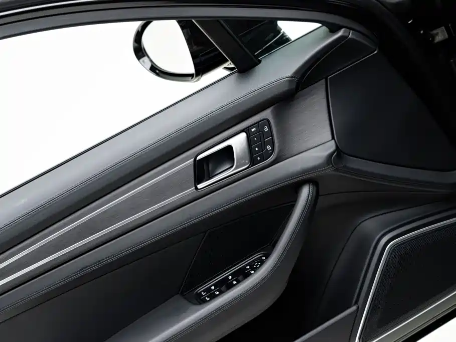 Porsche Panamera 2024 — фото 16