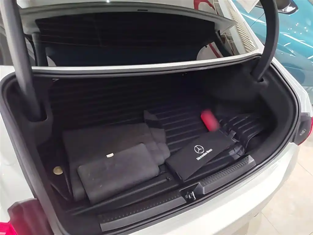 Mercedes-Benz A-Class 2023 — фото 19