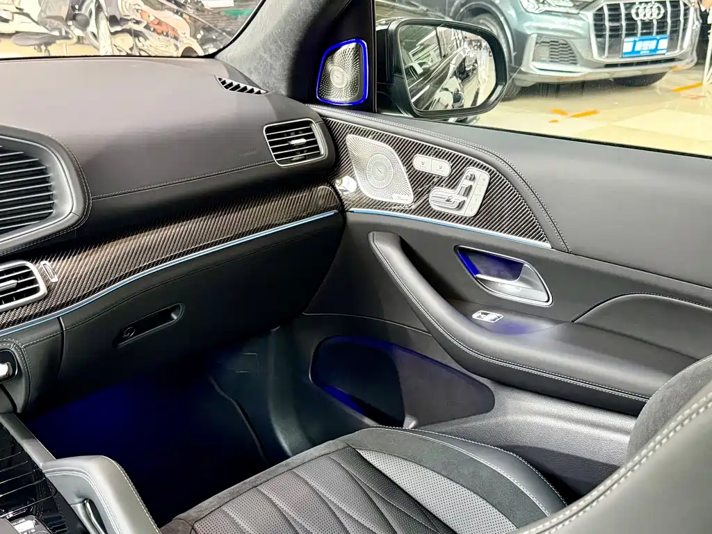 Mercedes-Benz GLS AMG 2026 — фото 23