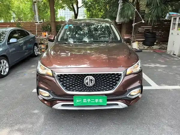 MG HS 2019
