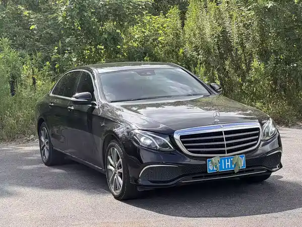 Mercedes-Benz E-Class 2017