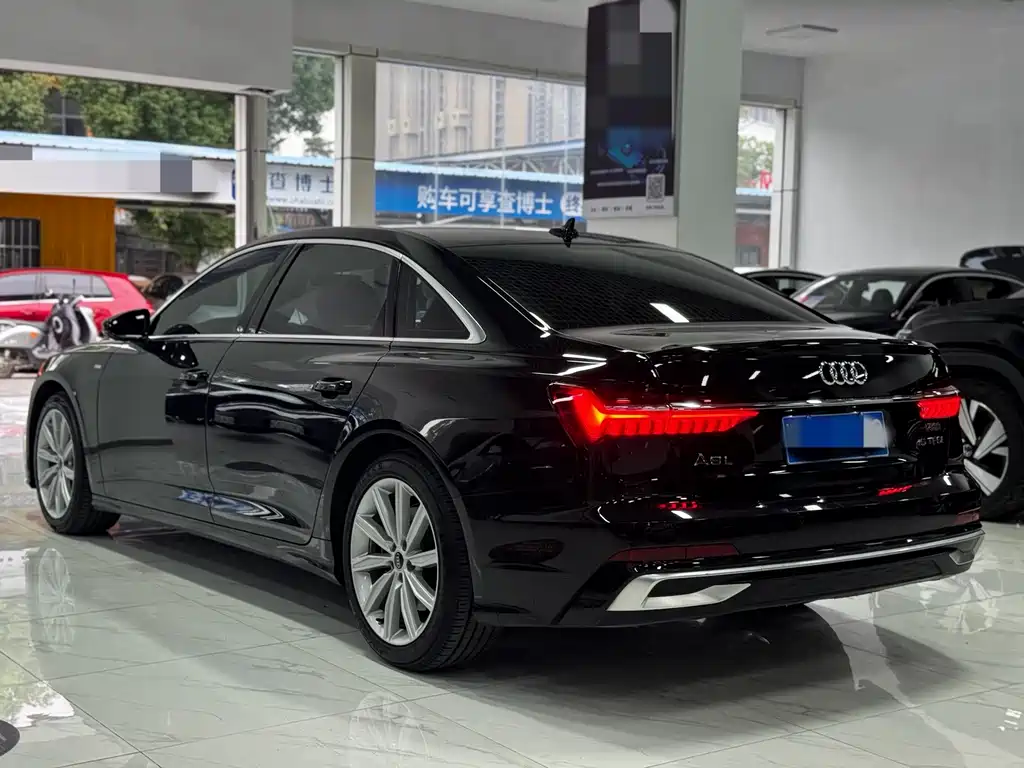 Audi A6L 2023 — фото 13