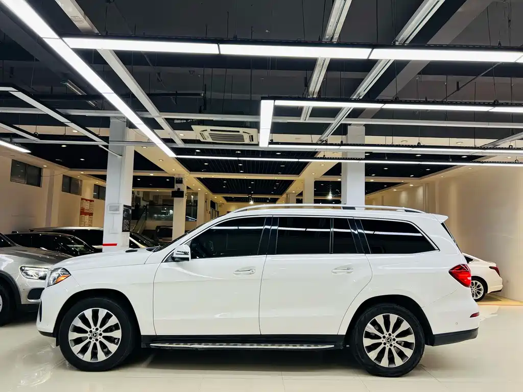 Mercedes-Benz GLS 2019 — фото 19