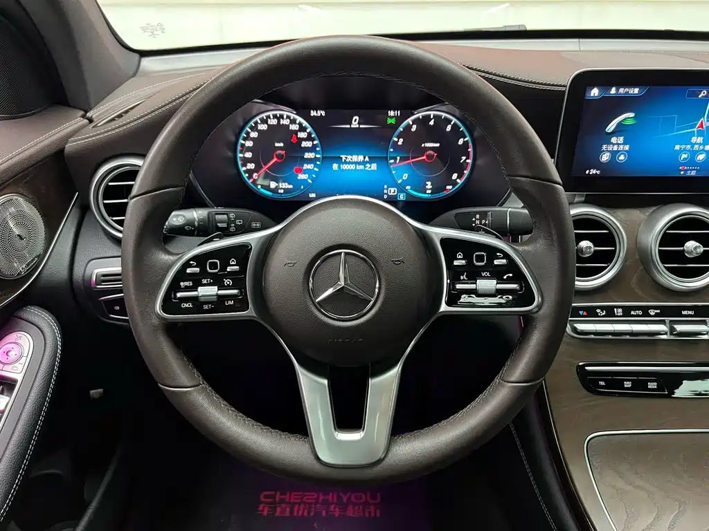 Mercedes-Benz GLC 2020 — фото 14