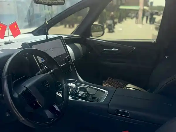 Toyota Vellfire 2024