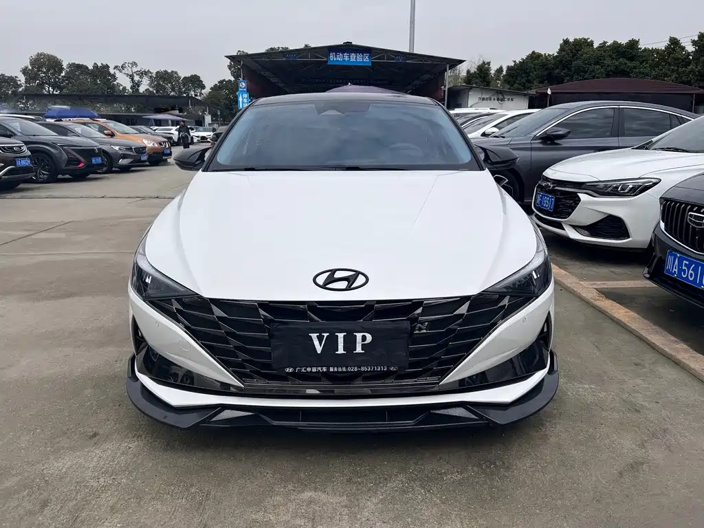 Hyundai Elantra 2020 — фото 2