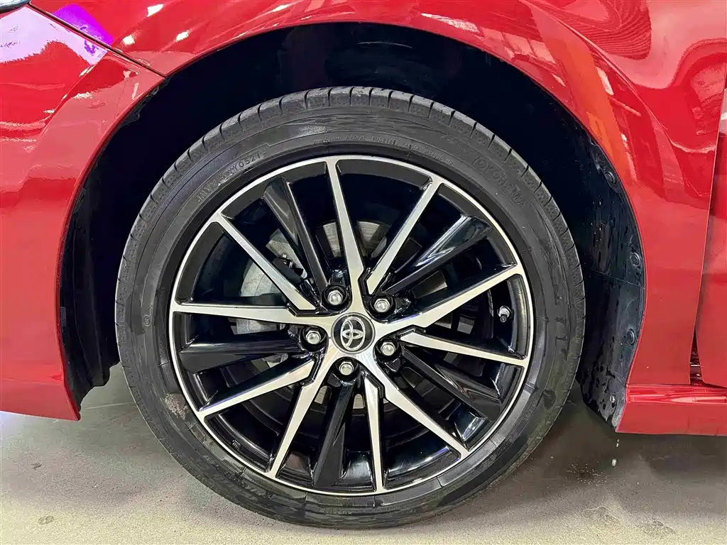 Toyota Camry 2021 — фото 15