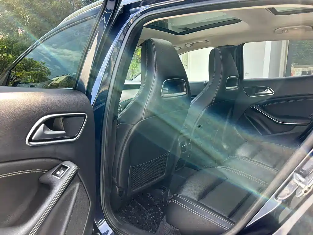 Mercedes-Benz GLA 2017