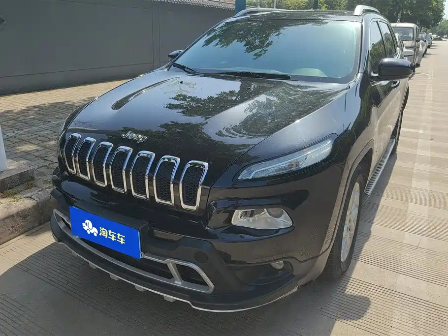 Jeep Cherokee 2016