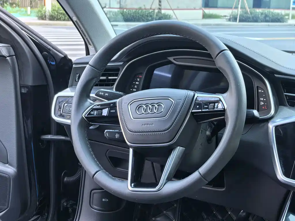 Audi A6L 2022 — фото 2