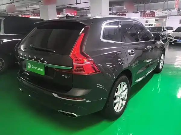 Volvo XC60 2019