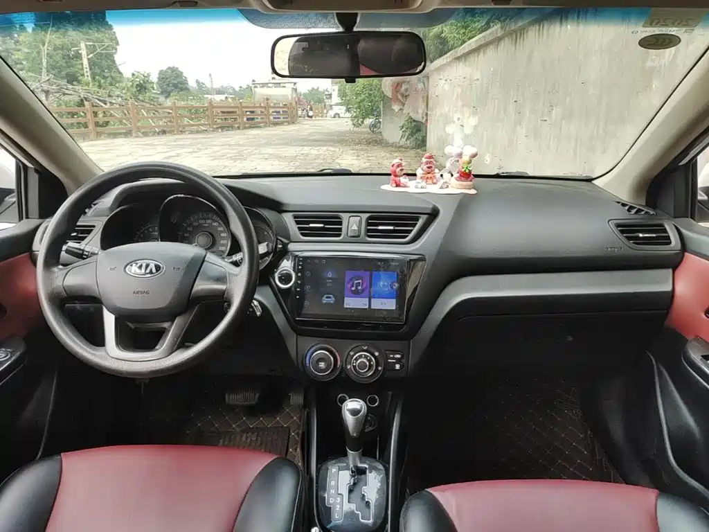 Kia K2 2014