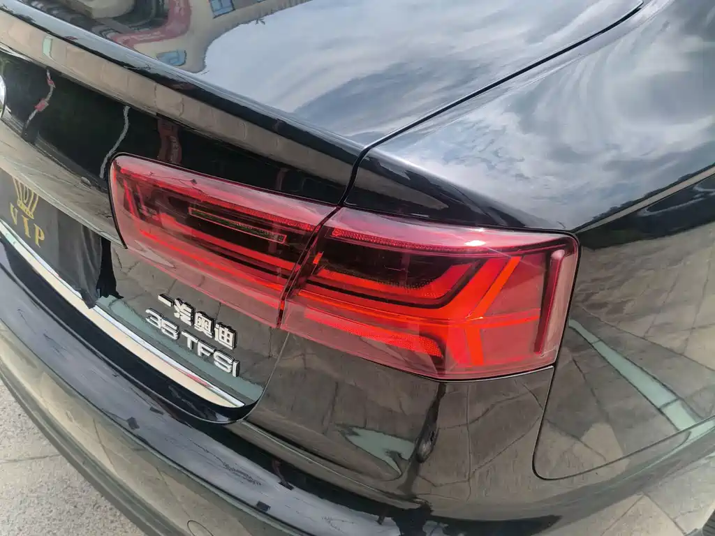 Audi A6L 2017 — фото 16