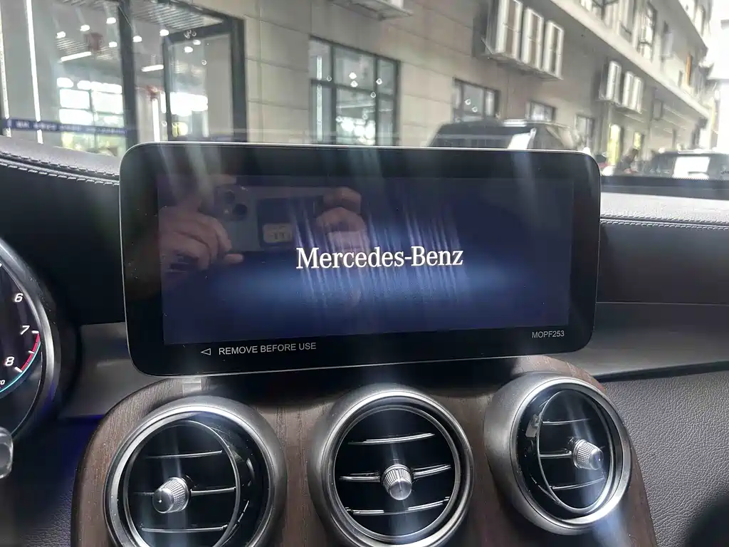 Mercedes-Benz GLC 2022 — фото 12