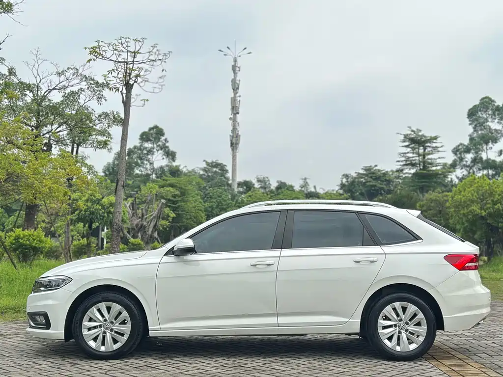 Volkswagen Lavida 2019 — фото 10