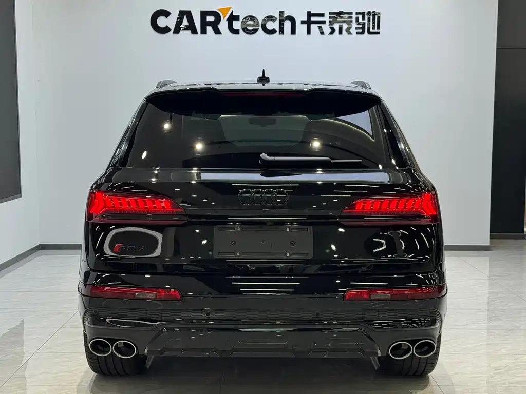 Audi SQ7 2024 — фото 4