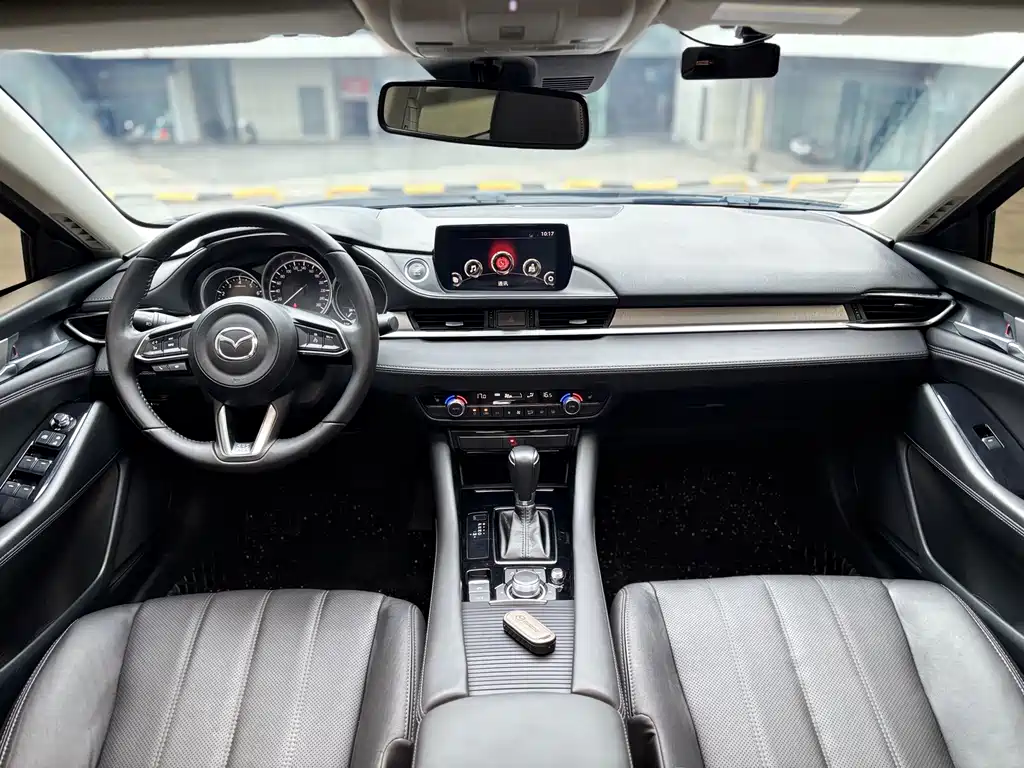 Mazda Atenza 2020