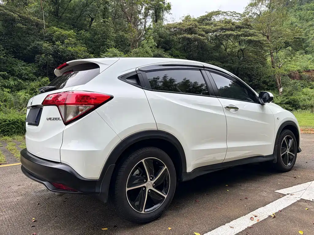 Honda Vezel 2020 — фото 9