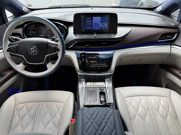 Buick GL8 2021